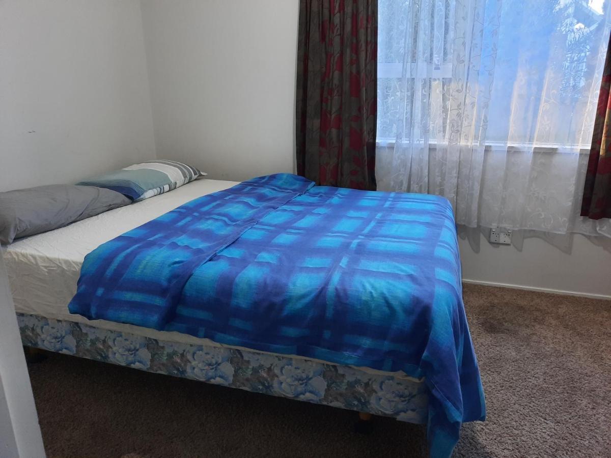 Holiday At Mount Maunganui Exterior photo